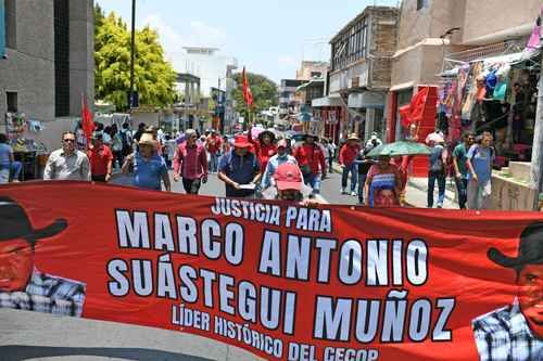 Marchan-en-Chilpancingo-para-exigir-justicia-a-un-ano-del-asesinato-de-Marco-Antonio-Suastegui-2